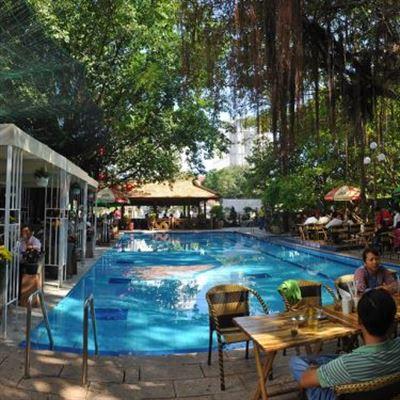 Yasaka – Beer Garden & Coffee