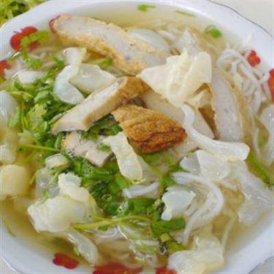 Cô Phương Huế – Bánh Canh Nha Trang