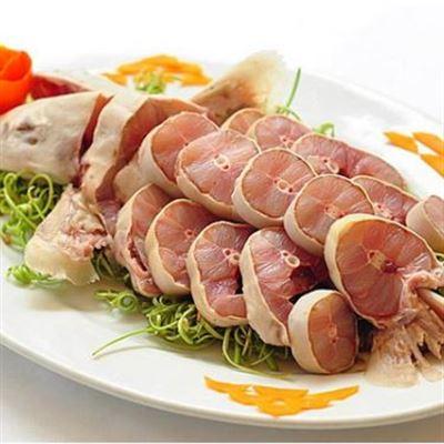 Cá Mập Biển Đông 3