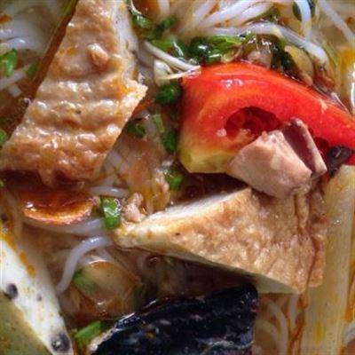 Quán Mai Vàng – Bún Chả Cá
