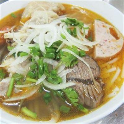 Bún Bò Bình Dân