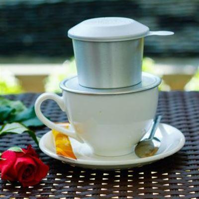 Laz.M Bar – Coffee & Bar