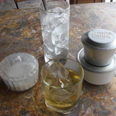 Sen Hồng Cafe