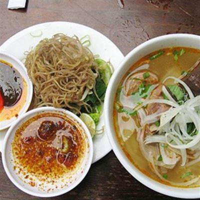 Cô Mai – Bún Bò Huế