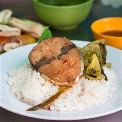 Hồng Thắm – Cơm Bình Dân