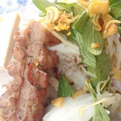 Bánh Cuốn – 71 Ngô Gia Tự