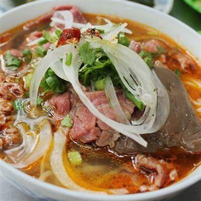 Bún Bò Bình Dân – Đường 23 Tháng 10