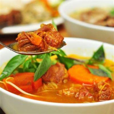 Bánh Mì Bò Kho Số 1