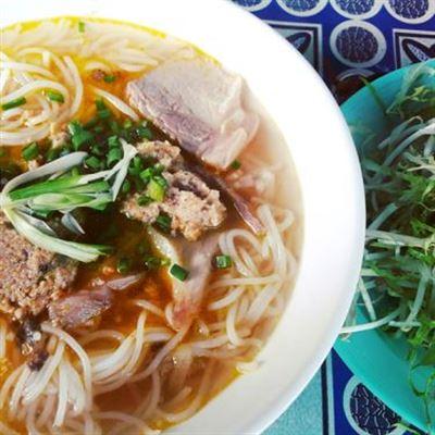 Quán Cô Phương – Bánh Căn & Bún Bò
