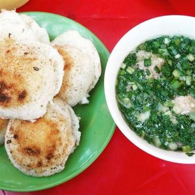 Anh Thy – Bánh Căn & Chả Lụi