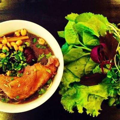 Ola – Mì & Lẩu Gà Tiềm Ớt Hiểm