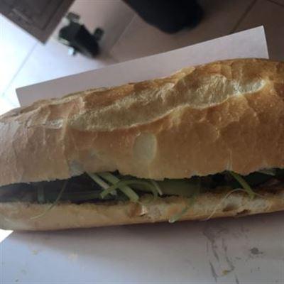 Bánh Mì Thảo