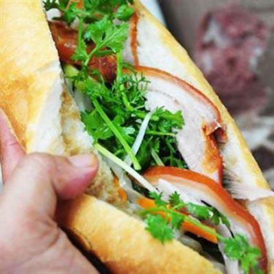 777 – Bánh Mì Heo Quay & Thịt Nguội