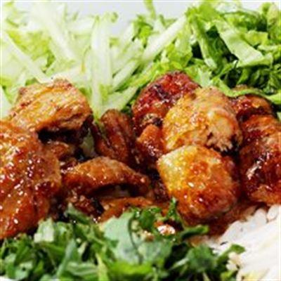 Gỏi Cuốn & Bún Thịt Nướng – Chợ Biên Hoà