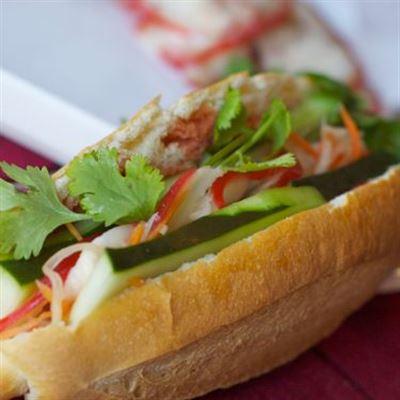 Bánh Mì Thịt Đêm