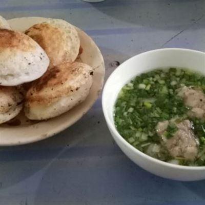 Bánh Căn – Ăn Vặt Bình Dân