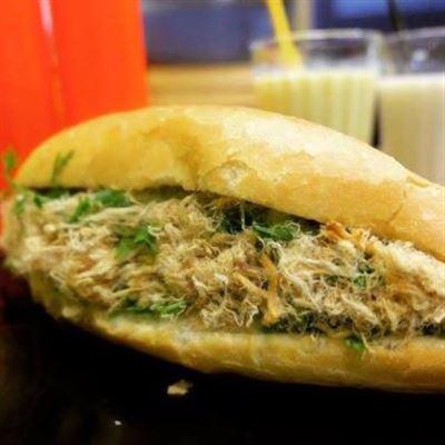 Bánh Mì Chả Lụa & Cá Hộp