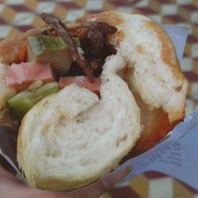 Bánh Mì Thập Cẩm & Xíu Mại