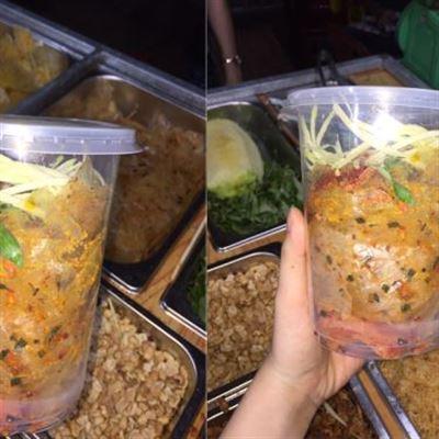 Phương Vy – Bánh Tráng Trộn Tự Chọn