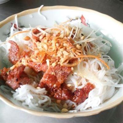 Bún Thịt Nướng & Bánh Cuốn Nóng
