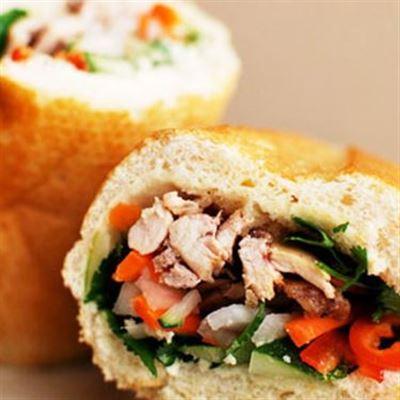 Nguyên Hương – Bánh Mì Thịt & Chả