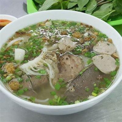 Chú Lùn 2 – Hủ Tiếu Bò Viên