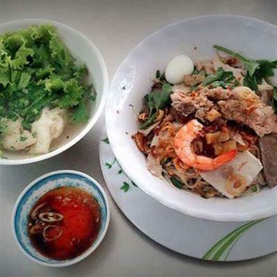Thúy Huỳnh – Hủ Tiếu, Bánh Canh & Mì Tươi