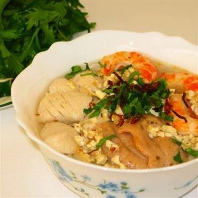Thuỳ Quyên – Hủ Tiếu Nam Vang