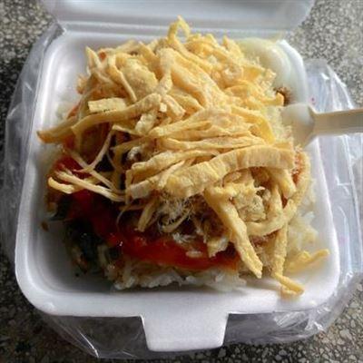 Lan – Bánh Mì & Xôi Mặn