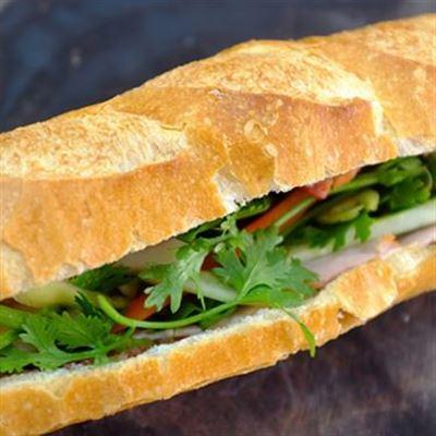 Ngàn Hương – Bánh Mì Thịt & Chả Bắc