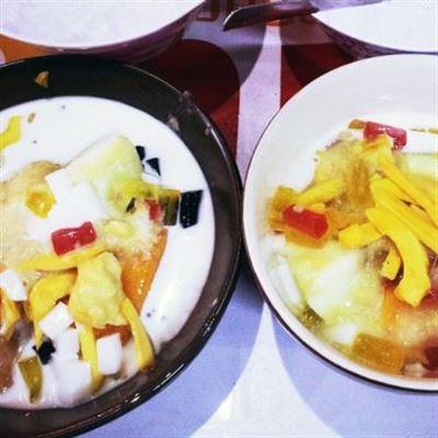 Sinh Tố Thư Viện – Lý Thánh Tôn