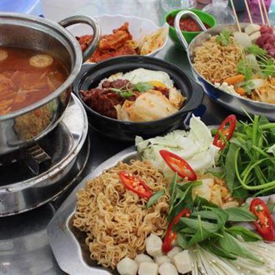 Bà Hạnh – Food & Drink – Tôn Thất Tùng