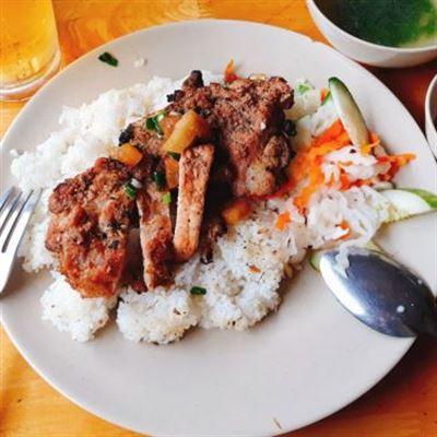 Cơm Phần & Cơm Sườn – Mai Thị Hồng Hạnh