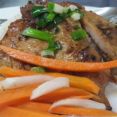 Quán Cơm Tấm 88