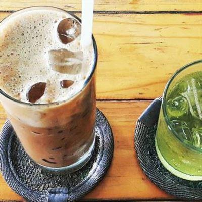 Hoa Đào Cafe
