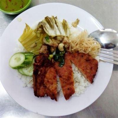 Việt Hằng – Cơm Tấm Bình Dân