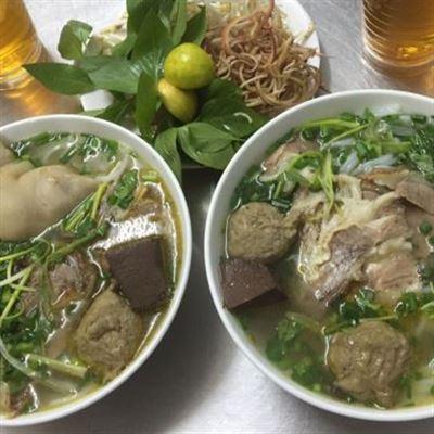 Phú – Bún Bò, Bún Riêu & Cơm Tấm