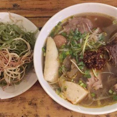 Bình – Bún Bò Huế Giò Heo & Cơm Bình Dân