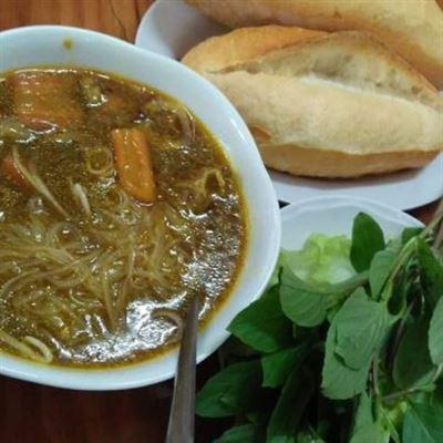 Quán Ăn Nguyễn Văn Cừ – Bún Riêu, Hủ Tiếu & Bò Kho