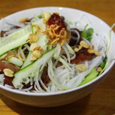 Liên – Bún Thịt Nướng, Bánh Hỏi & Bún Riêu