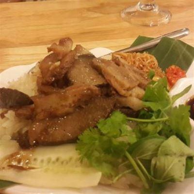 Quỳnh Ny – Xôi & Phá Lấu
