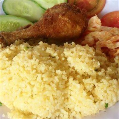 Thụy Kha 6 – Cơm Chiên Gà Xối Mỡ