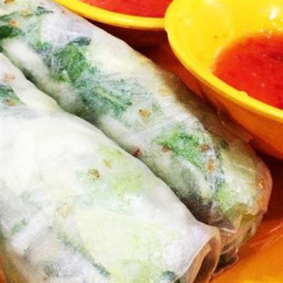 Dung – Bánh Canh & Chả Cuốn