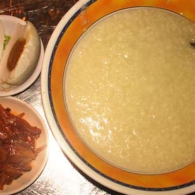 Hồng Nhung – Cháo Trắng Hột Vịt Muối