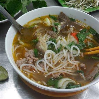 Nga Bên Thành – Bún Mắm, Bún Bò Huế & Phở