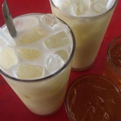 Nước Mía Sầu Riêng & Bánh Tráng Trộn