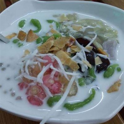 Quán Như Ý 2 – Chè Thái