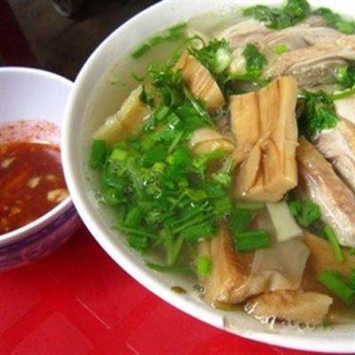 Bia Hơi, Bún, Miến, Phở, Tiết Canh Ngan