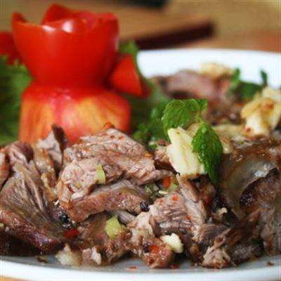 Mai Phát – Bia Hơi, Món Nhậu