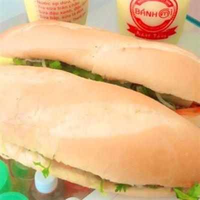 Nhật Thuỷ – Bánh Mì